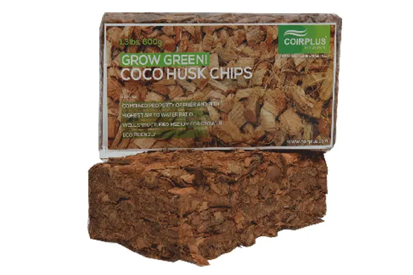 Coco husk chips block with retail pack